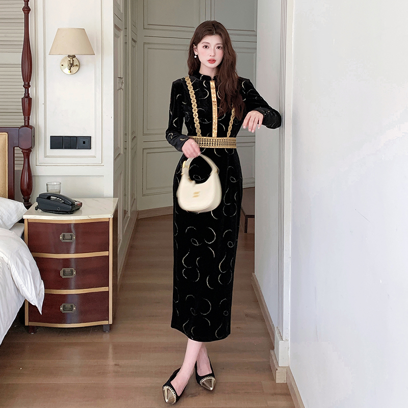 Women's Slim Fit Bodycon Dress with Stand Collar Long Sleeve Commuter Style - Image 4