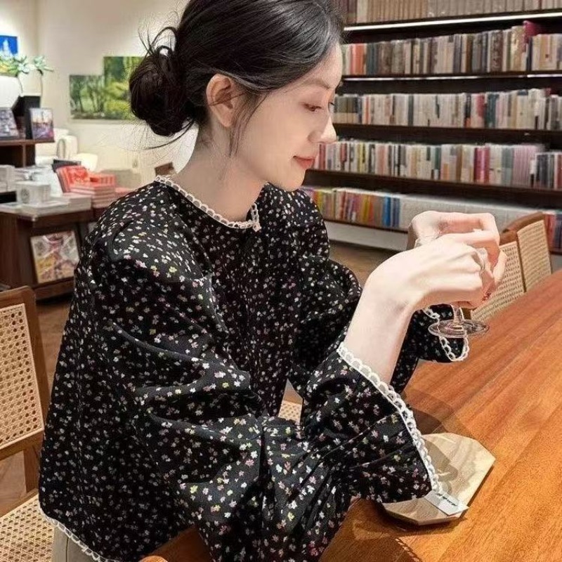 Plus Size Black Floral Shirt Women's Autumn French Style Top - Image 5