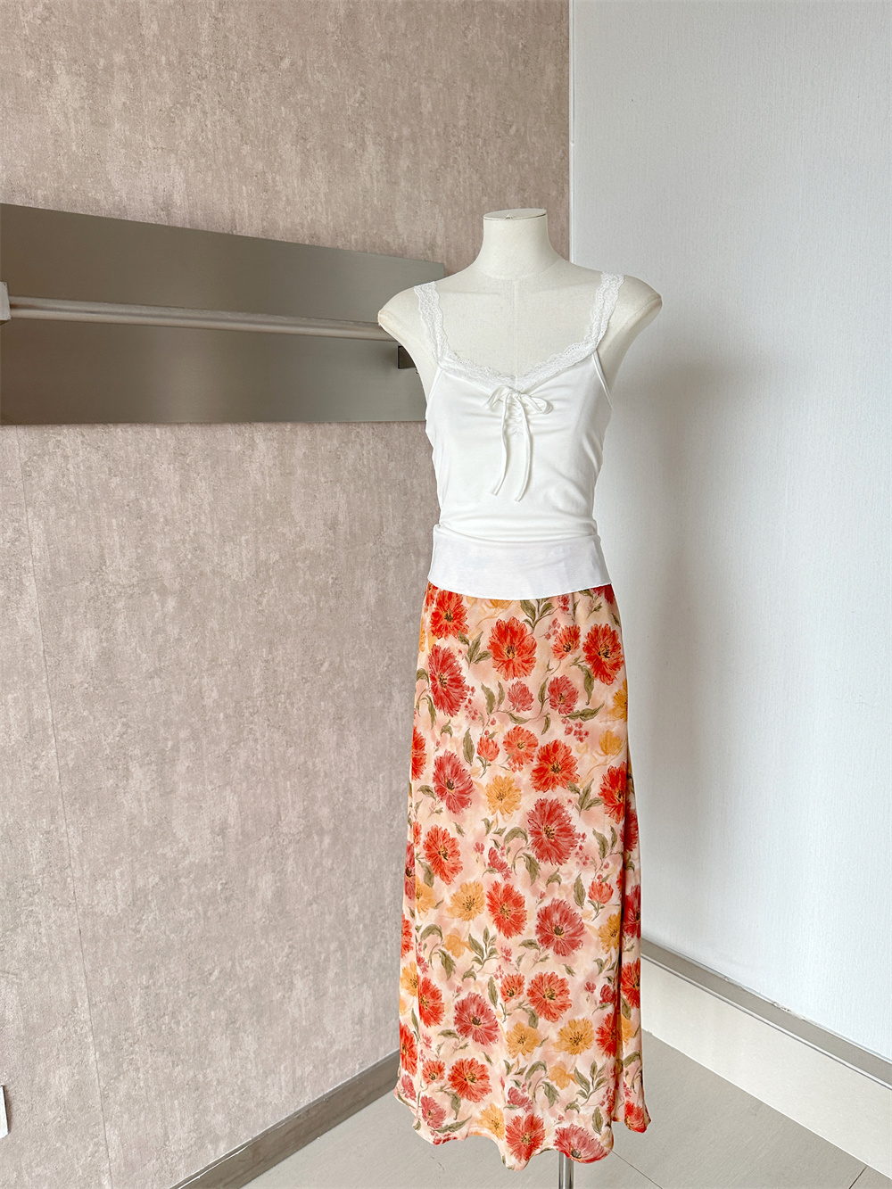 Korean Floral High Waist Skirt Long Sleeve Cardigan Lace Cami 3 Piece Set - Image 3