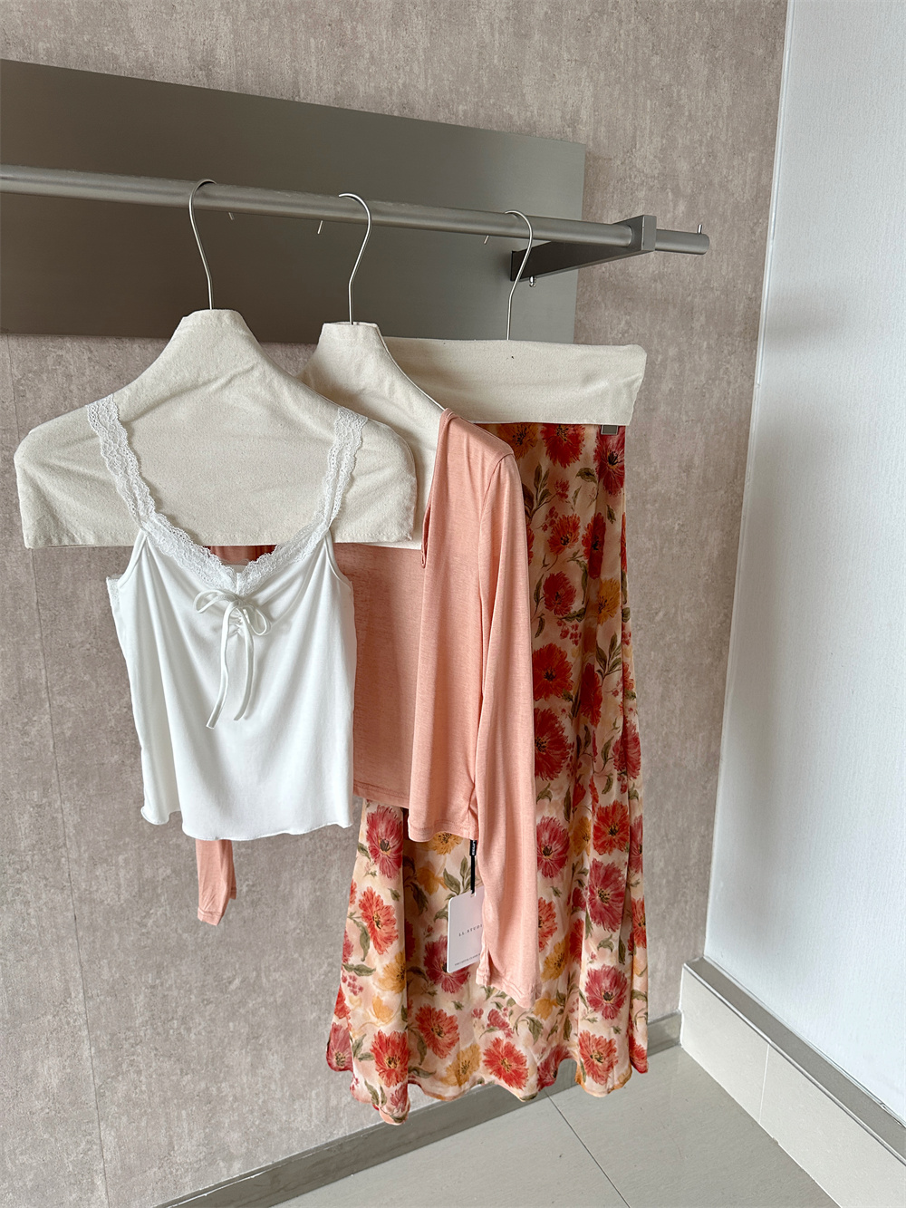 Korean Floral High Waist Skirt Long Sleeve Cardigan Lace Cami 3 Piece Set - Image 4